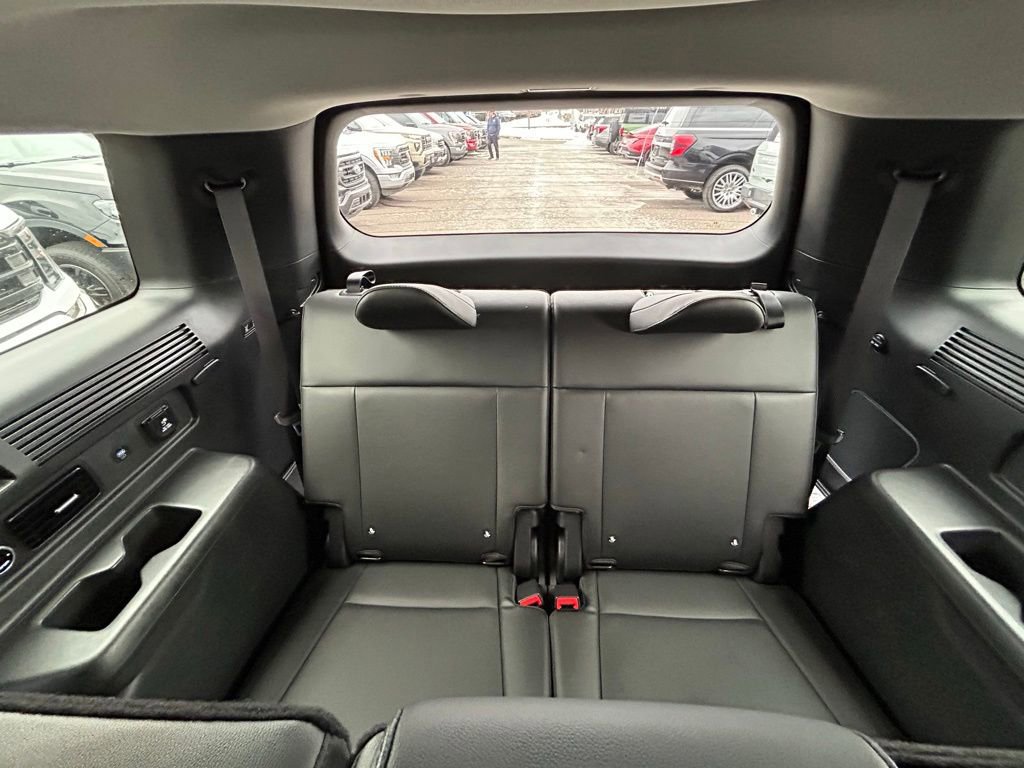 Used 2025 Hyundai Santa Fe Limited image 17