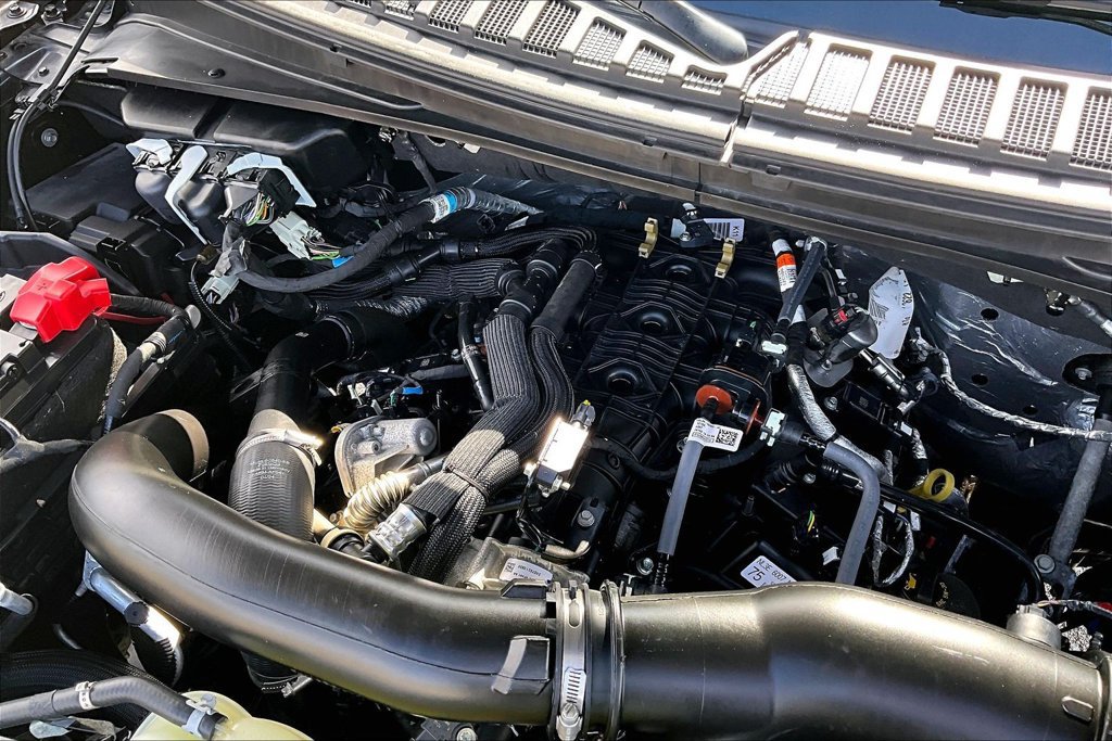 Certified 2024 Ford Expedition Limited AWD/4WD image 35