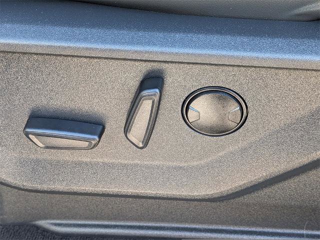 Certified 2025 Ford Expedition Active image 19