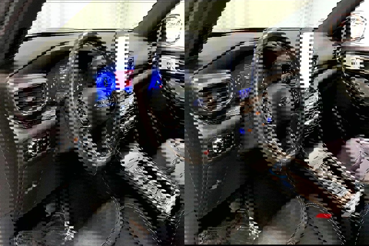 Certified 2023 Ford Explorer ST w/ Equipment Group 401A image 15