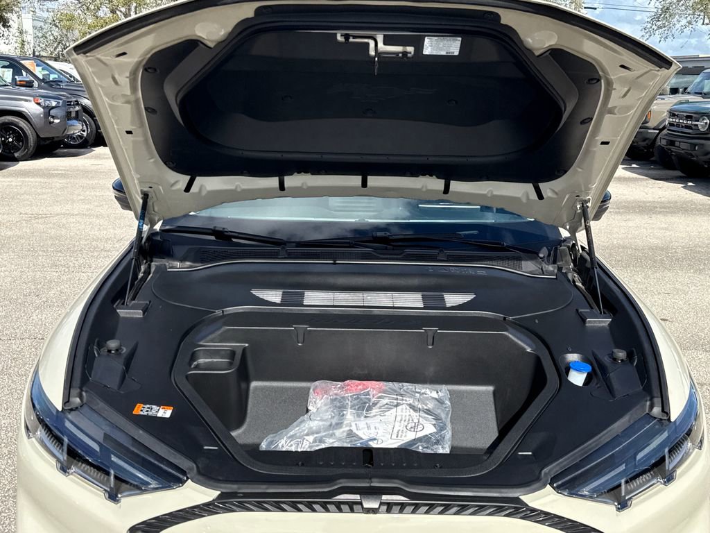 Certified 2025 Ford Mustang Mach-E Select image 32