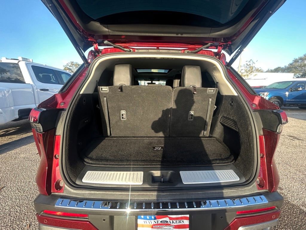 Used 2023 INFINITI QX60 Sensory w/ Cargo Package image 33