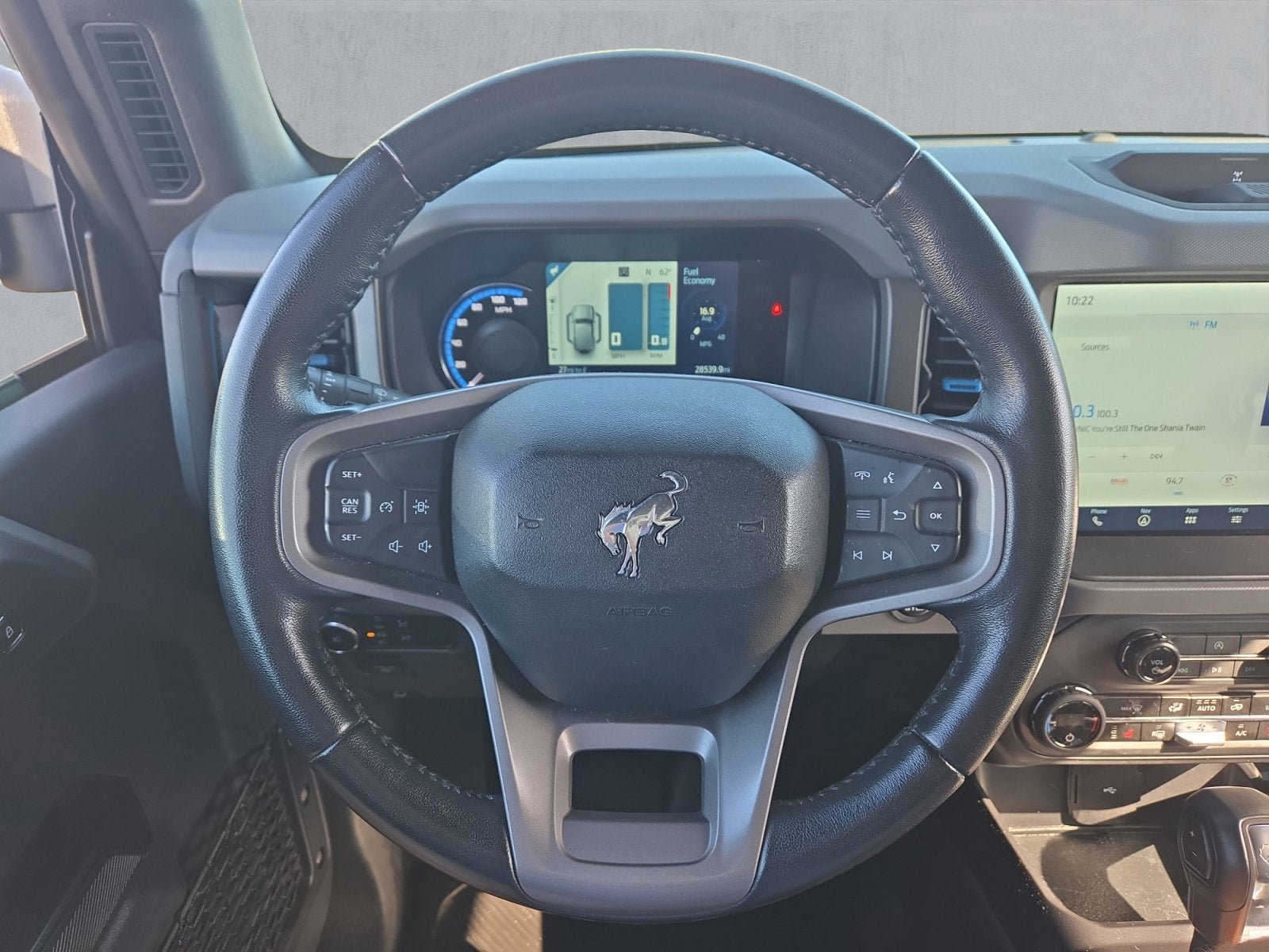 Certified 2024 Ford Bronco Black Diamond w/ Sasquatch Package AWD/4WD image 13
