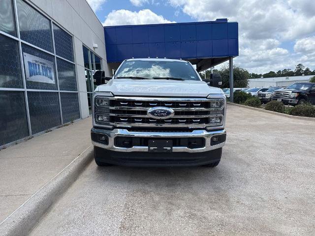 Certified 2024 Ford F350 Lariat w/ FX4 Off-Road Package AWD/4WD image 3