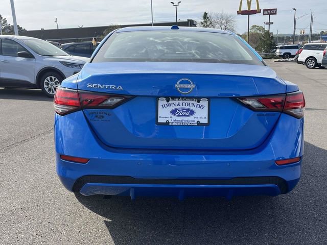 Used 2025 Nissan Sentra SV image 3