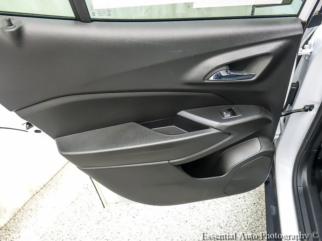 Used 2024 Chevrolet Trax RS w/ Driver Confidence Package FWD image 19
