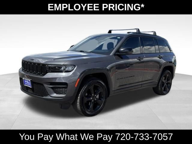 Used 2023 Jeep Grand Cherokee Altitude
