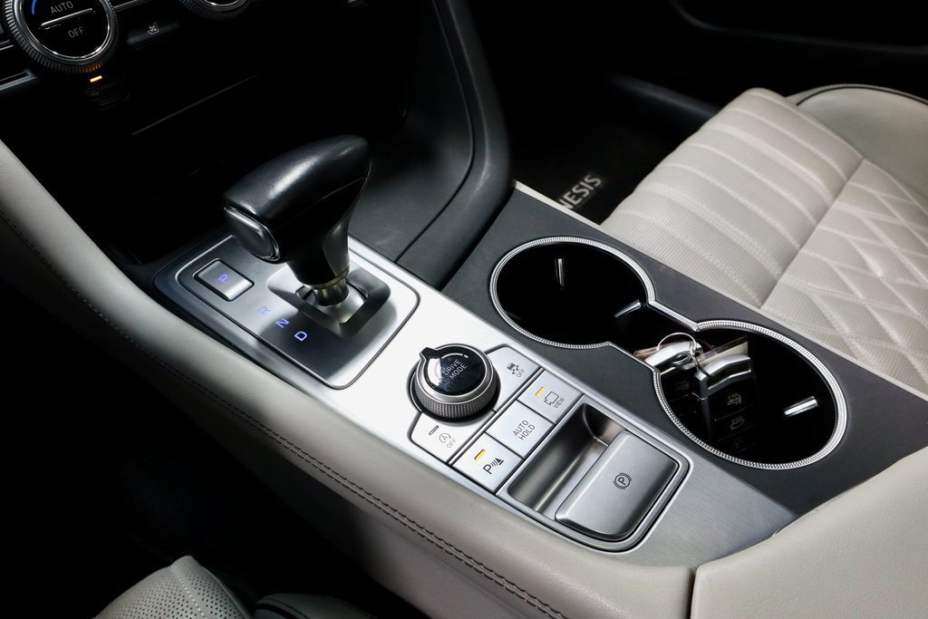 Used 2019 Genesis G70 2.0T Advanced w/ Dynamic Package image 37