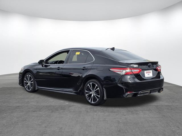 Used 2019 Toyota Camry SE FWD image 6