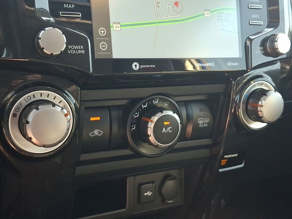 Used 2021 Toyota 4Runner Venture w/ Moonroof Package image 16