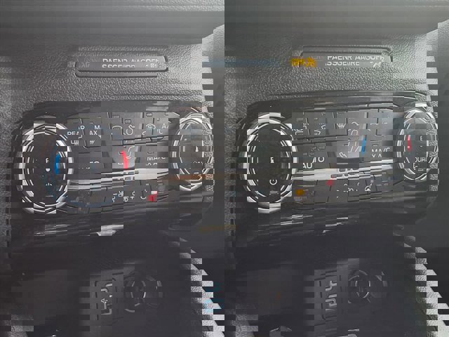 Certified 2022 Ford Escape SE w/ Convenience Package image 9