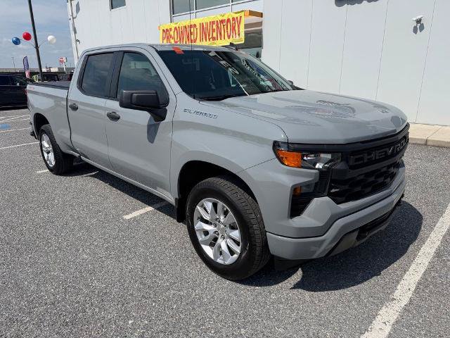 Used 2024 Chevrolet Silverado 1500 Custom AWD/4WD image 2