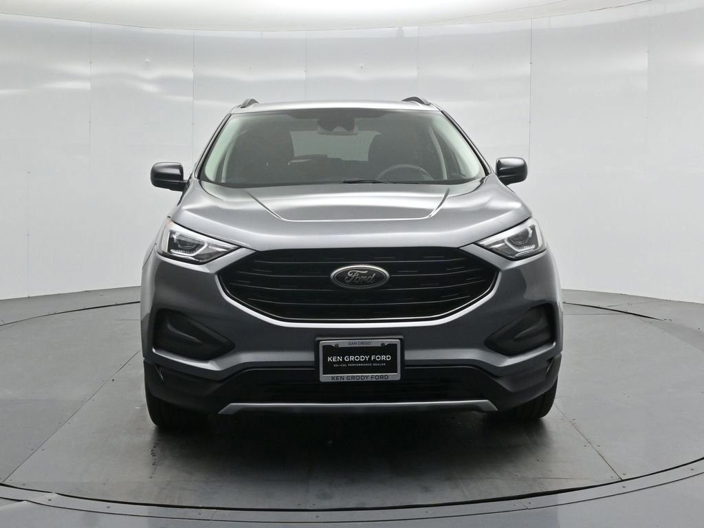 Certified 2022 Ford Edge SE w/ Black Appearance Package image 29