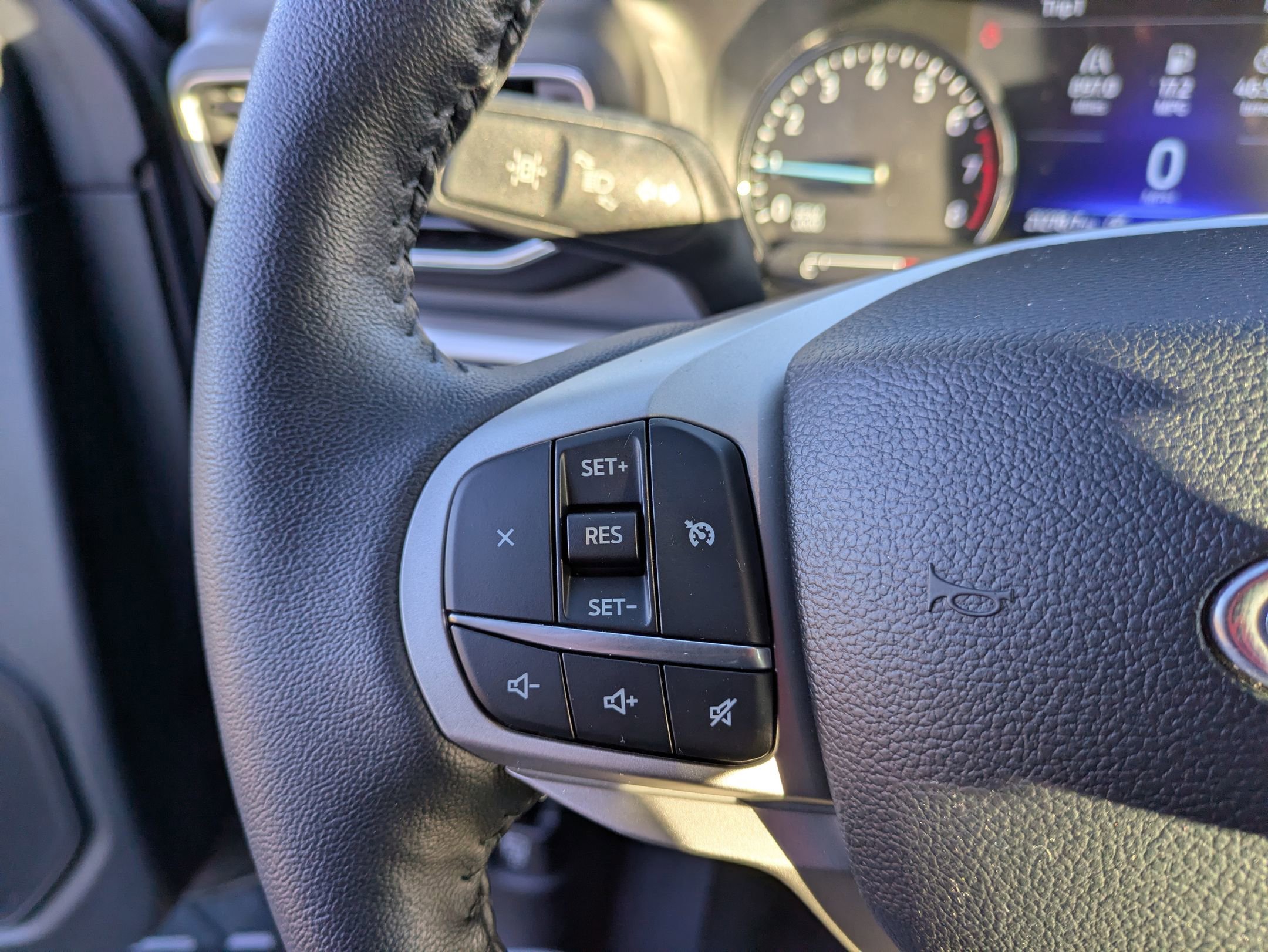 Certified 2023 Ford Explorer XLT w/ Equipment Group 202A image 18