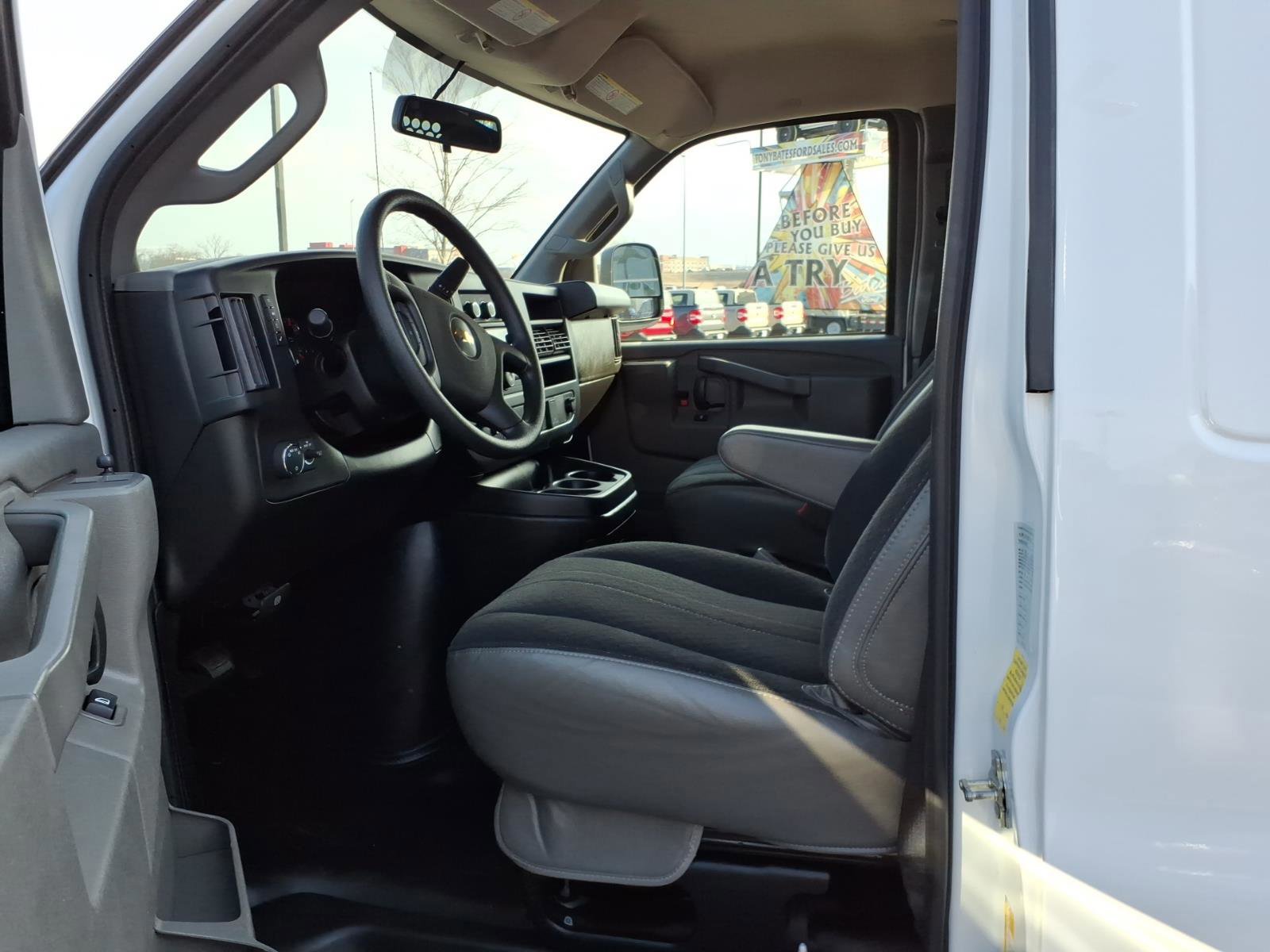 Used 2024 Chevrolet Express 2500 w/ Driver Convenience Package image 12