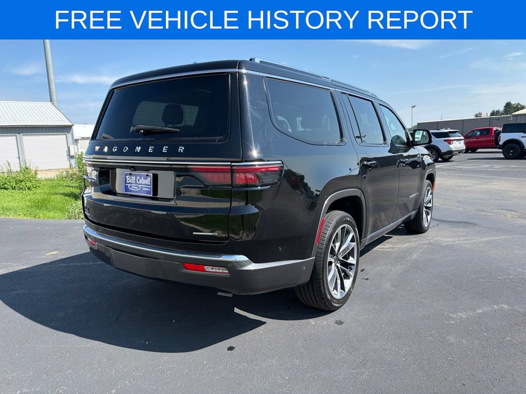 Used 2022 Jeep Wagoneer Series III w/ Premium Group I AWD/4WD image 4