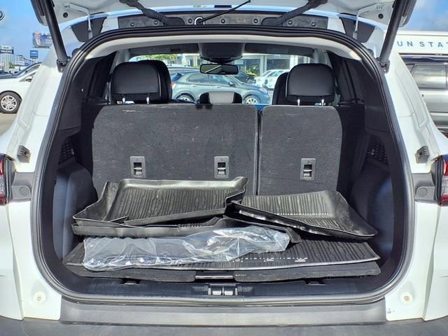 Certified 2023 Ford Escape SE w/ PHEV Premium Package image 29