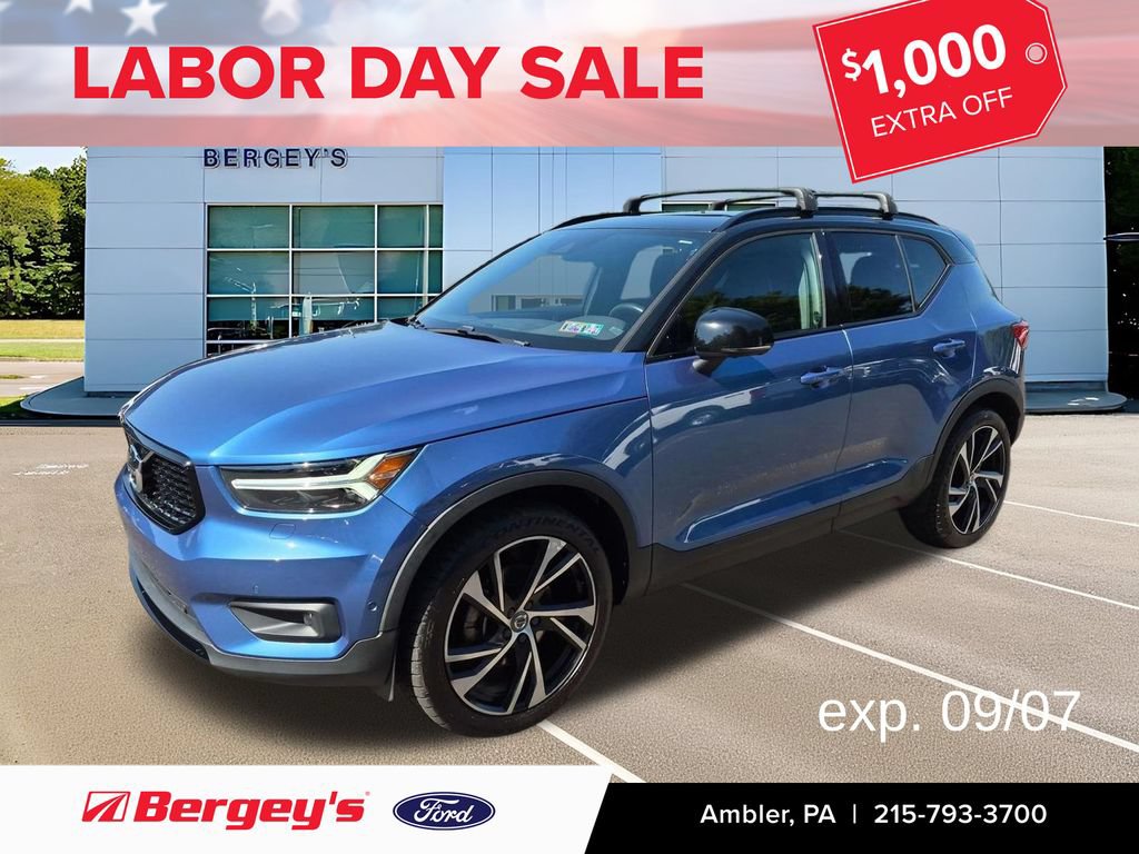 Used 2020 Volvo XC40 T5 R-Design w/ Protection Package Premier