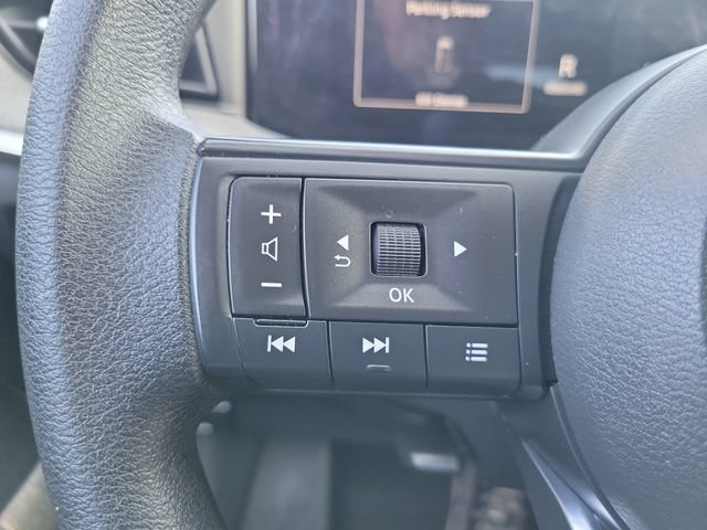 Used 2025 Nissan Kicks SV w/ Charging Package FWD image 28