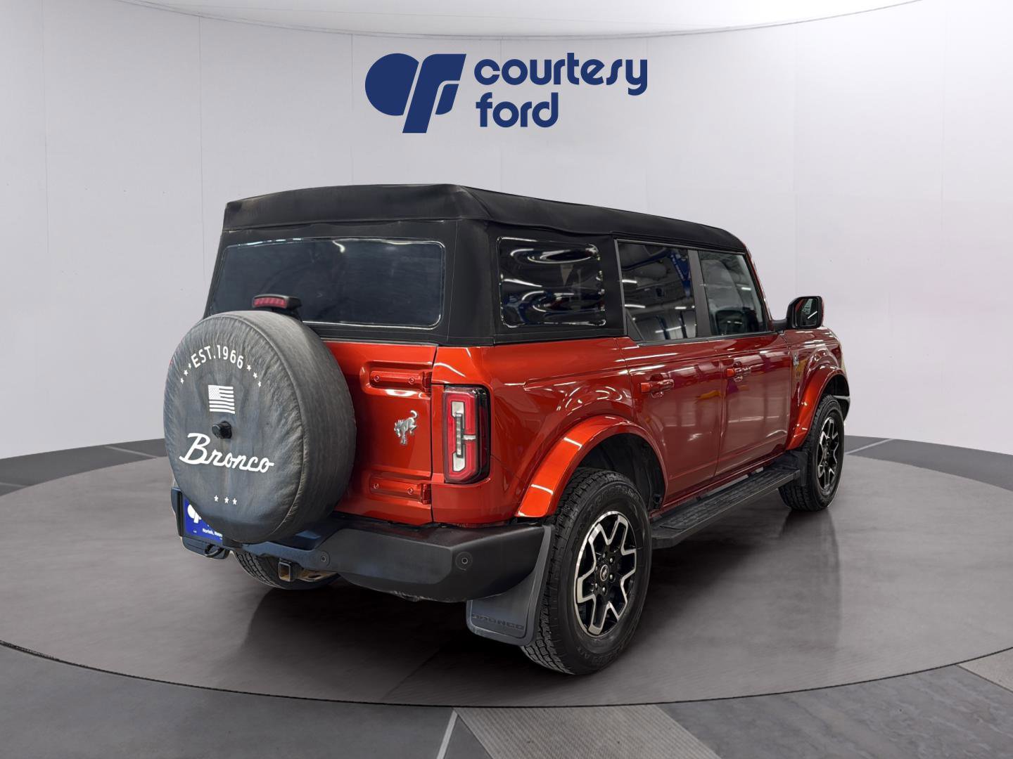 Certified 2023 Ford Bronco Outer Banks image 6