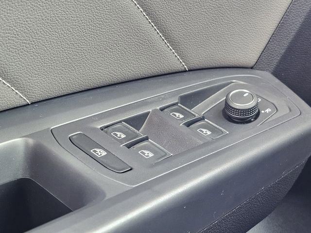 Used 2021 Volkswagen Atlas SE image 15