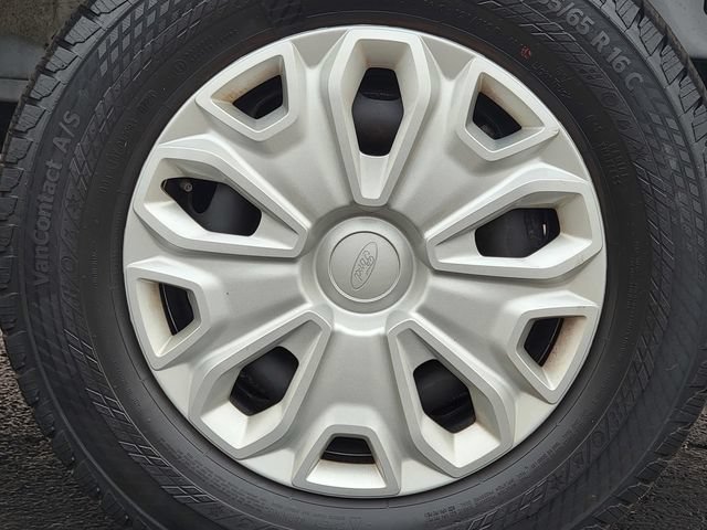 Certified 2025 Ford Transit 250 Low Roof w/ Exterior Upgrade Package RWD image 17