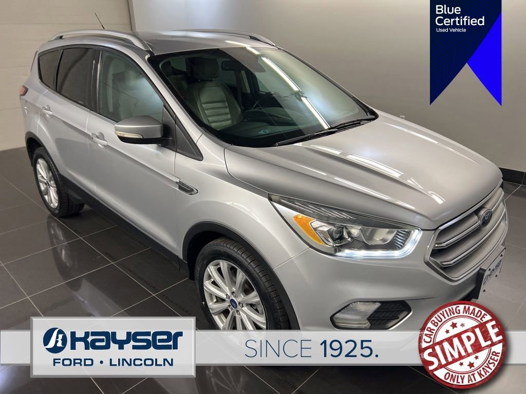 Certified 2017 Ford Escape Titanium image 5