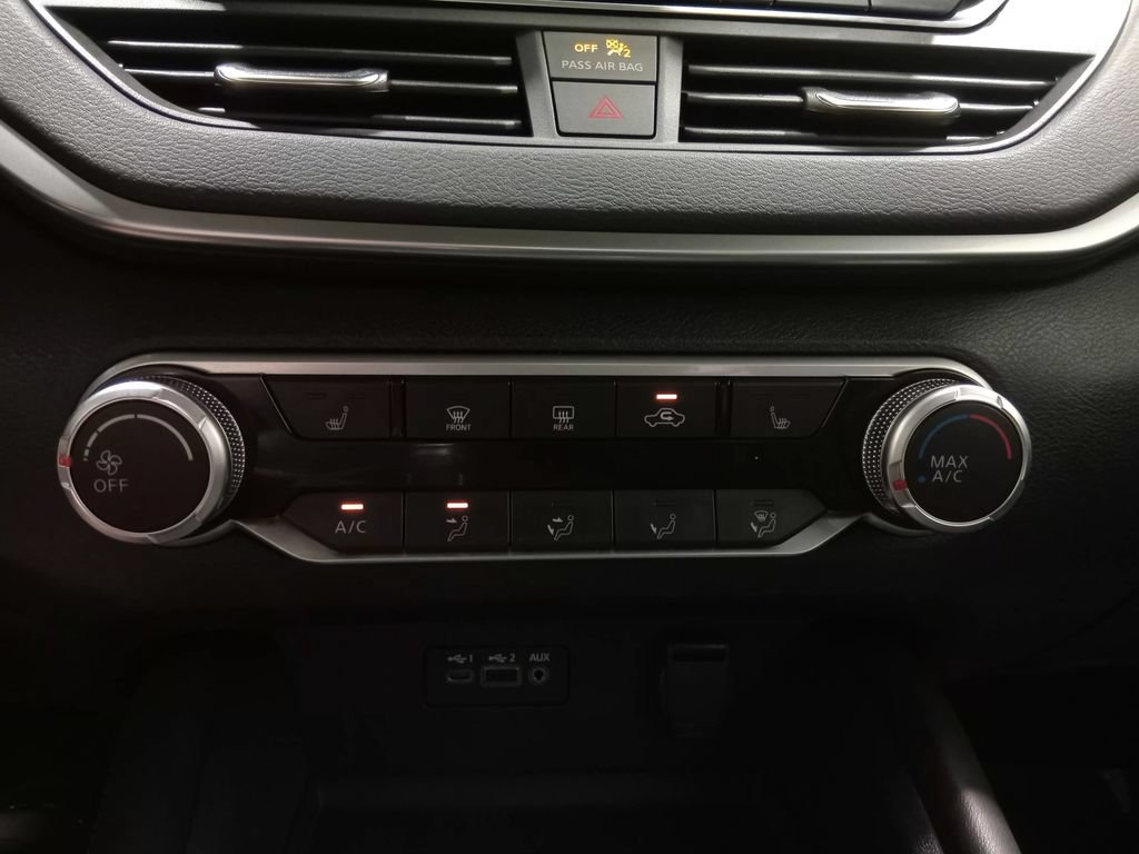Used 2022 Nissan Altima 2.0 SR FWD image 22