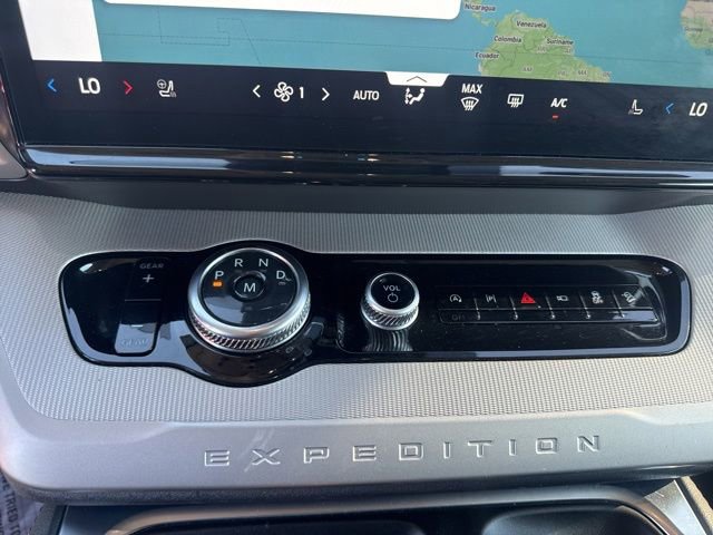 Certified 2025 Ford Expedition Max Active AWD/4WD image 14