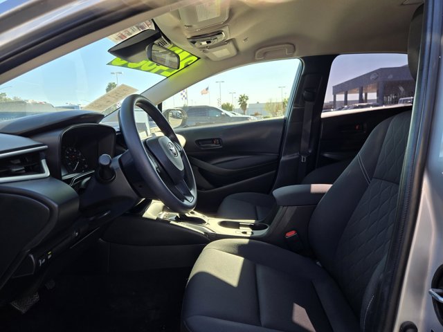 Used 2025 Toyota Corolla LE w/ Convenience Package FWD image 26