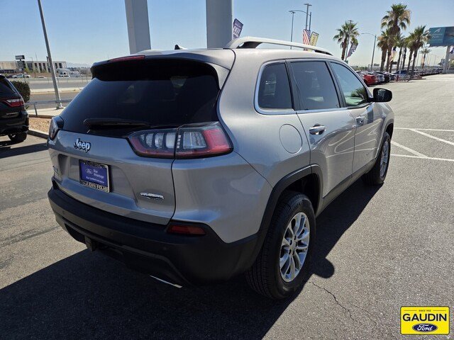 Used 2019 Jeep Cherokee Latitude Plus w/ Comfort/Convenience Group AWD/4WD image 7