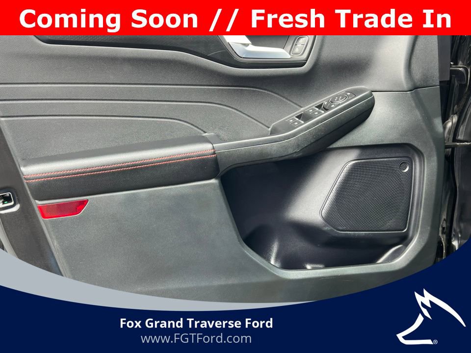 Certified 2022 Ford Escape SEL w/ SEL Stealth AWD Package image 15