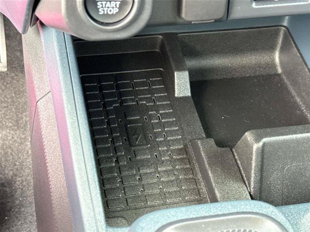 Certified 2025 Ford Maverick Lariat AWD/4WD image 30