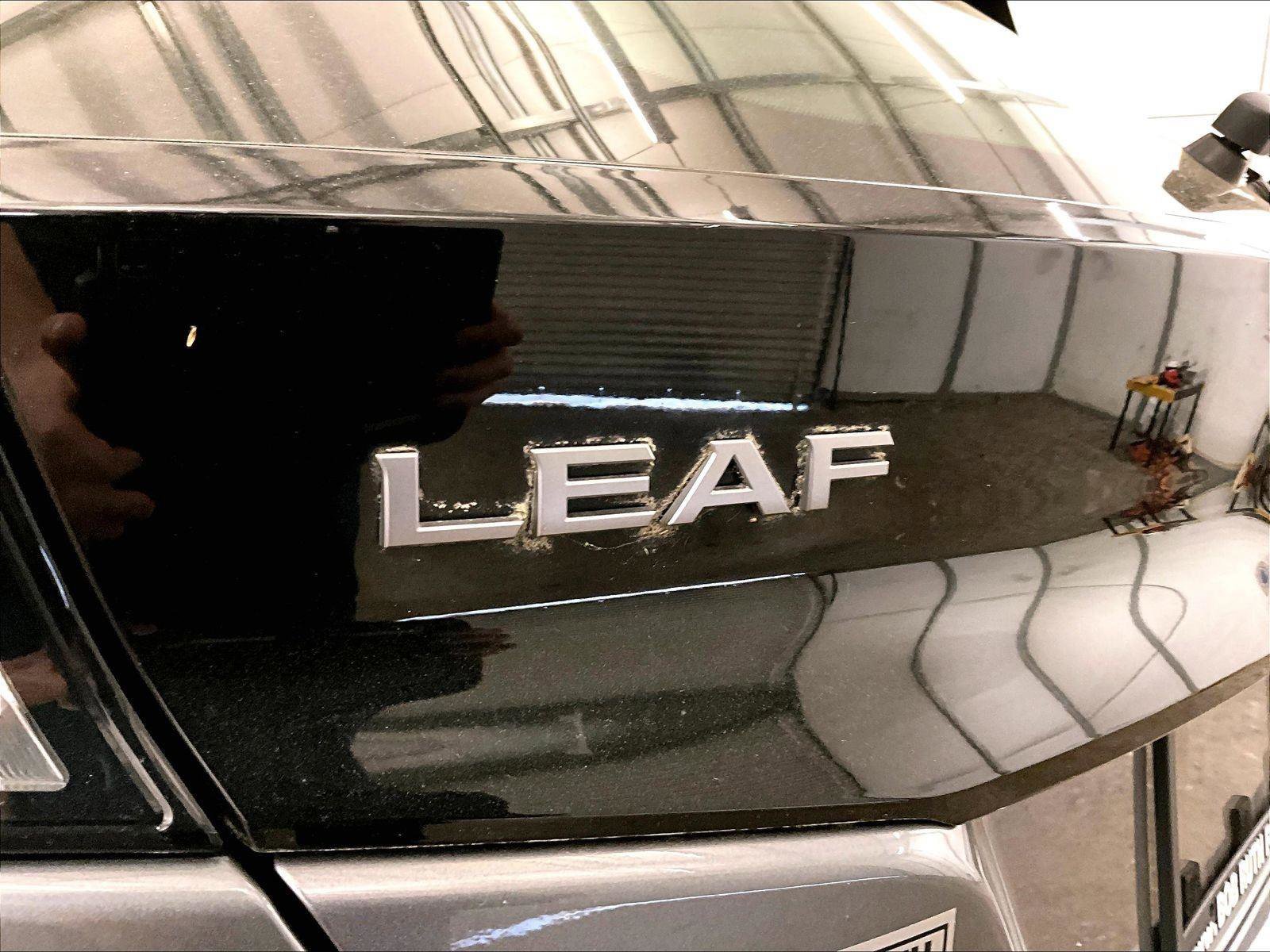 Used 2023 Nissan Leaf S FWD image 13