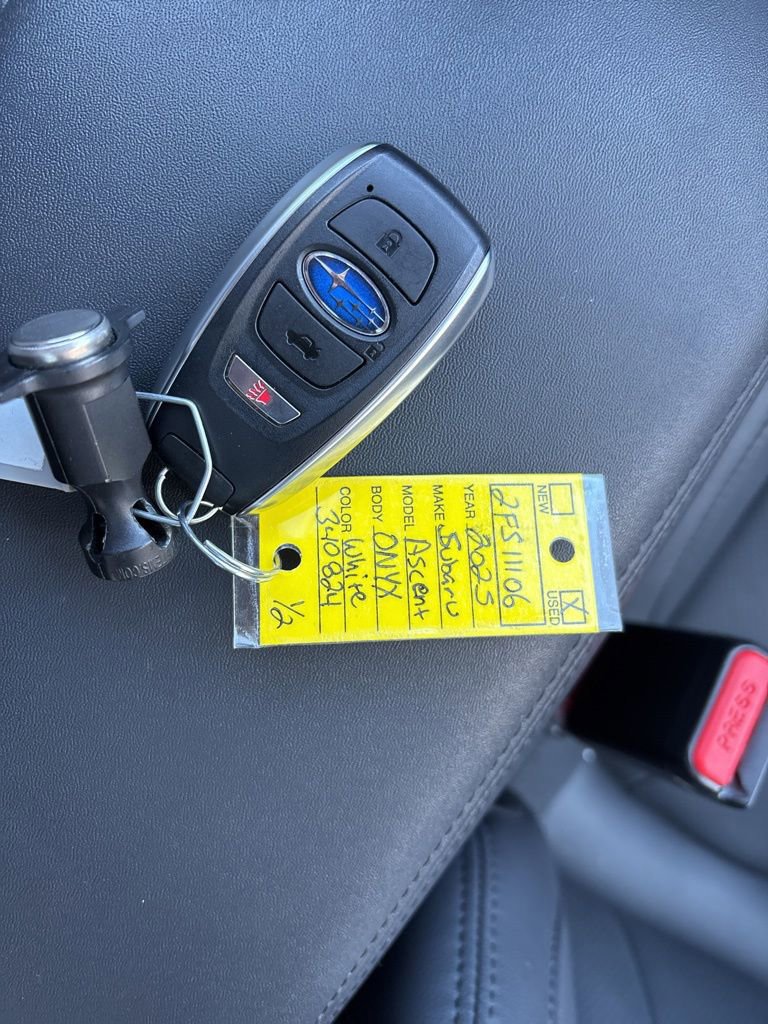 Used 2025 Subaru Ascent Bronze Edition w/ Popular Package #2 image 12