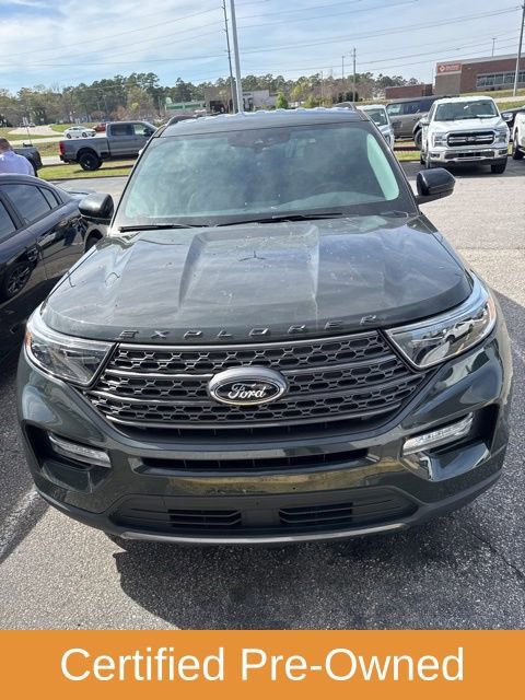 Certified 2022 Ford Explorer XLT w/ Equipment Group 202A