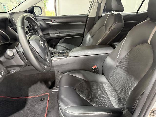 Used 2021 Toyota Camry XSE w/ TRD Appearance Package (TMS) FWD image 17