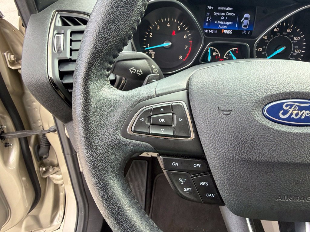 Certified 2017 Ford Escape Titanium FWD image 25