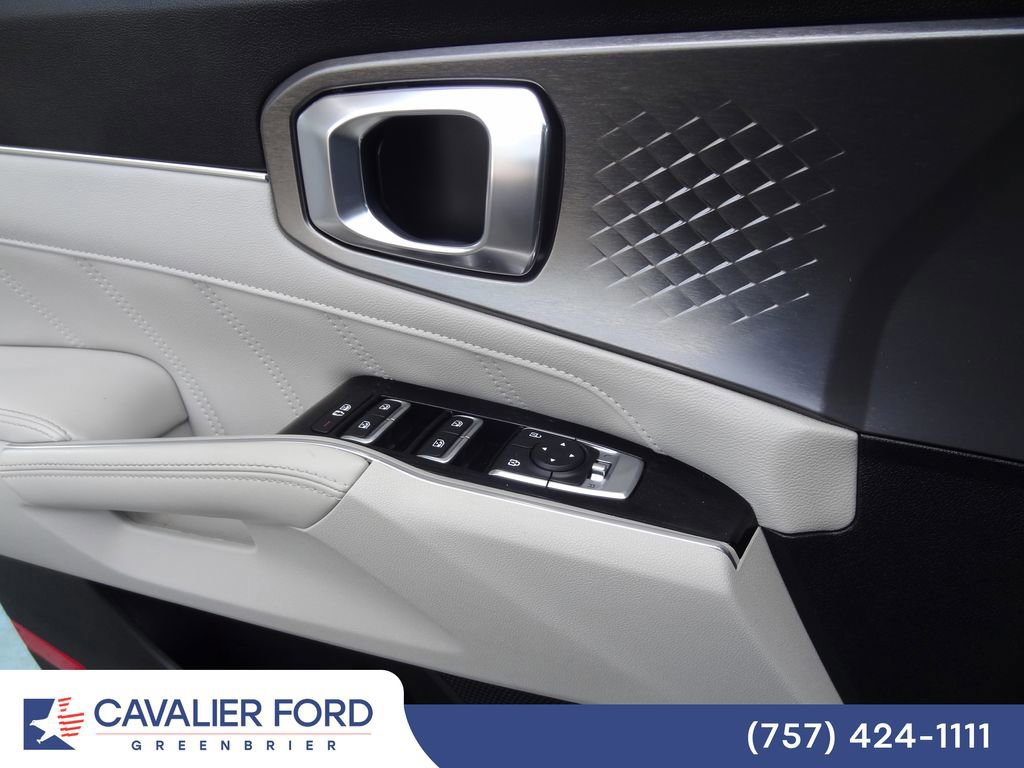 Used 2021 Kia Sorento SX AWD/4WD image 18
