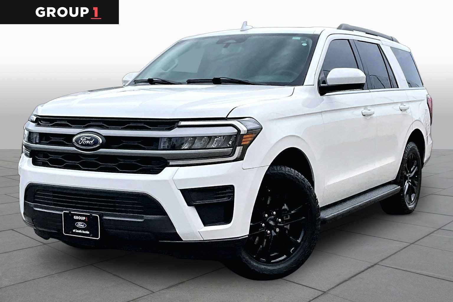 Certified 2024 Ford Expedition XLT RWD image 1