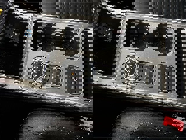 Certified 2022 Ford Edge SEL w/ Convenience Package image 11