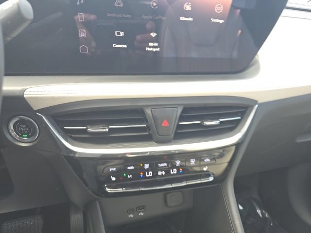 Used 2025 Buick Encore GX Avenir w/ Avenir Technology Package FWD image 17
