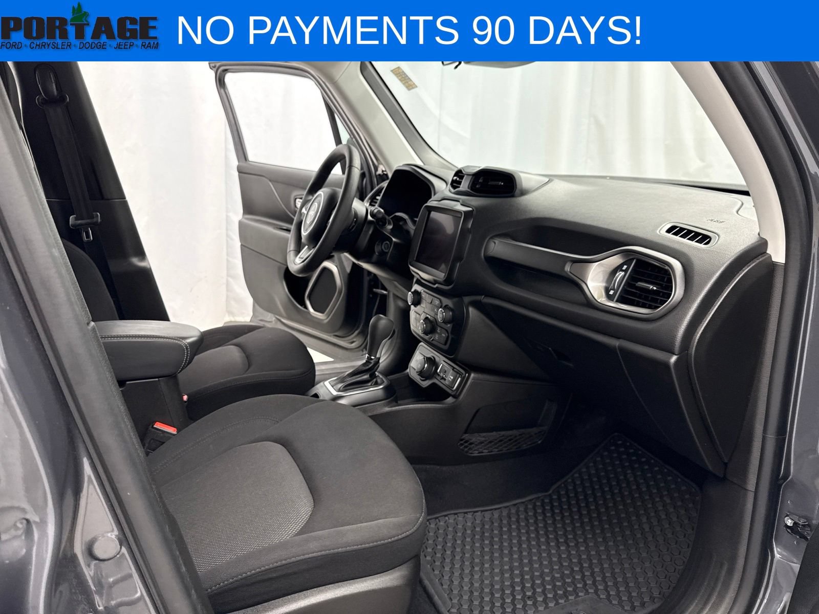 Used 2023 Jeep Renegade Latitude AWD/4WD image 27