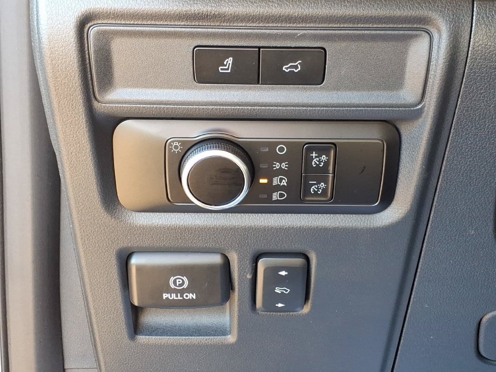 Certified 2023 Ford Expedition XLT AWD/4WD image 15