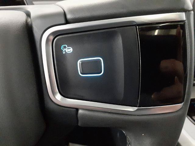 Certified 2025 Ford Expedition Active AWD/4WD image 18