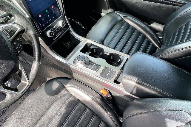 Certified 2024 Ford Edge SEL AWD/4WD image 15