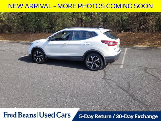 Used 2020 Nissan Rogue Sport SL w/ Premium Package image 5