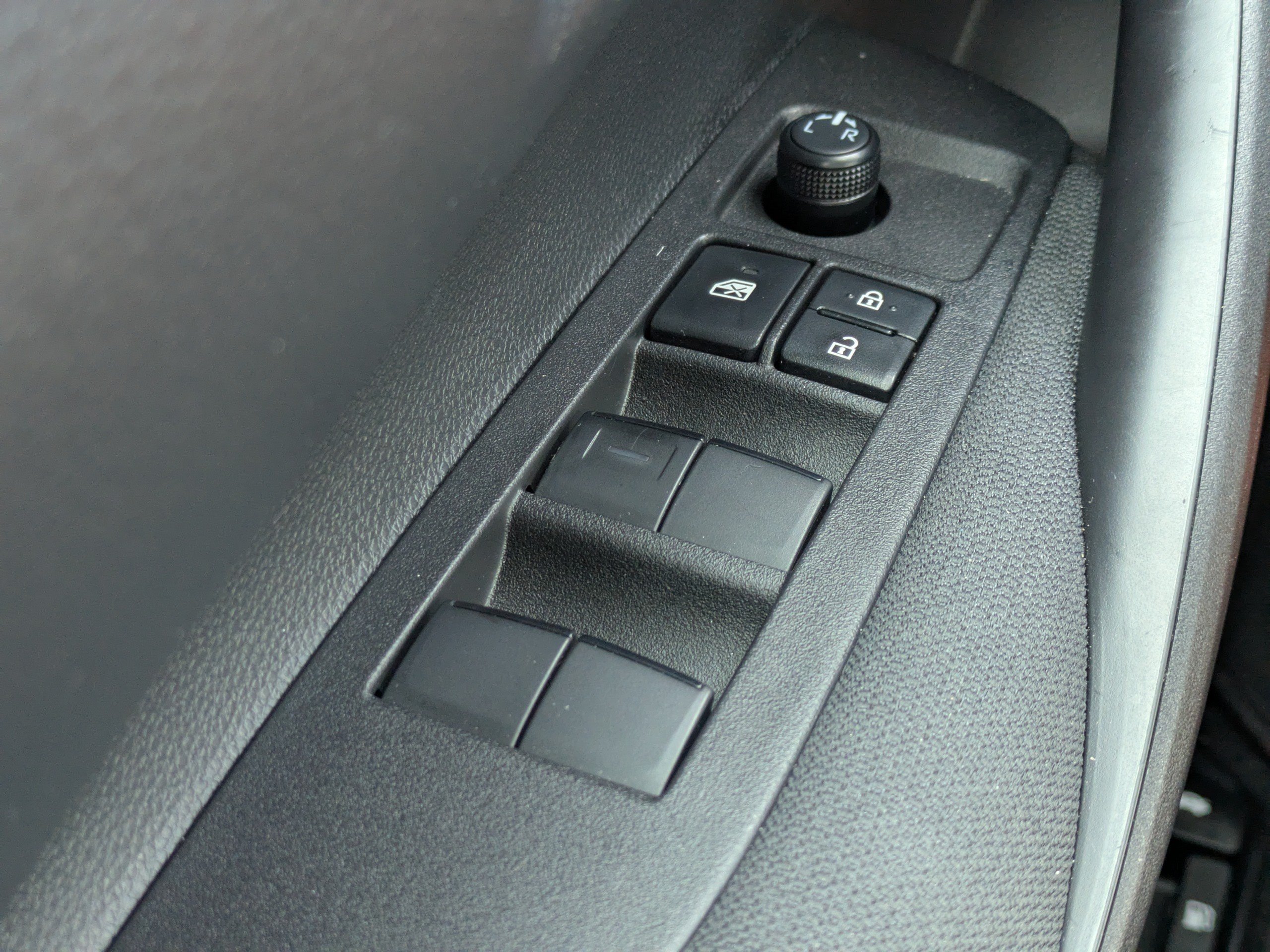 Used 2026 Toyota Corolla LE FWD image 19