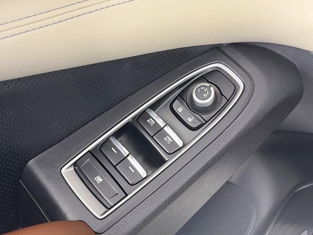 Used 2019 Subaru Ascent Touring AWD/4WD image 26