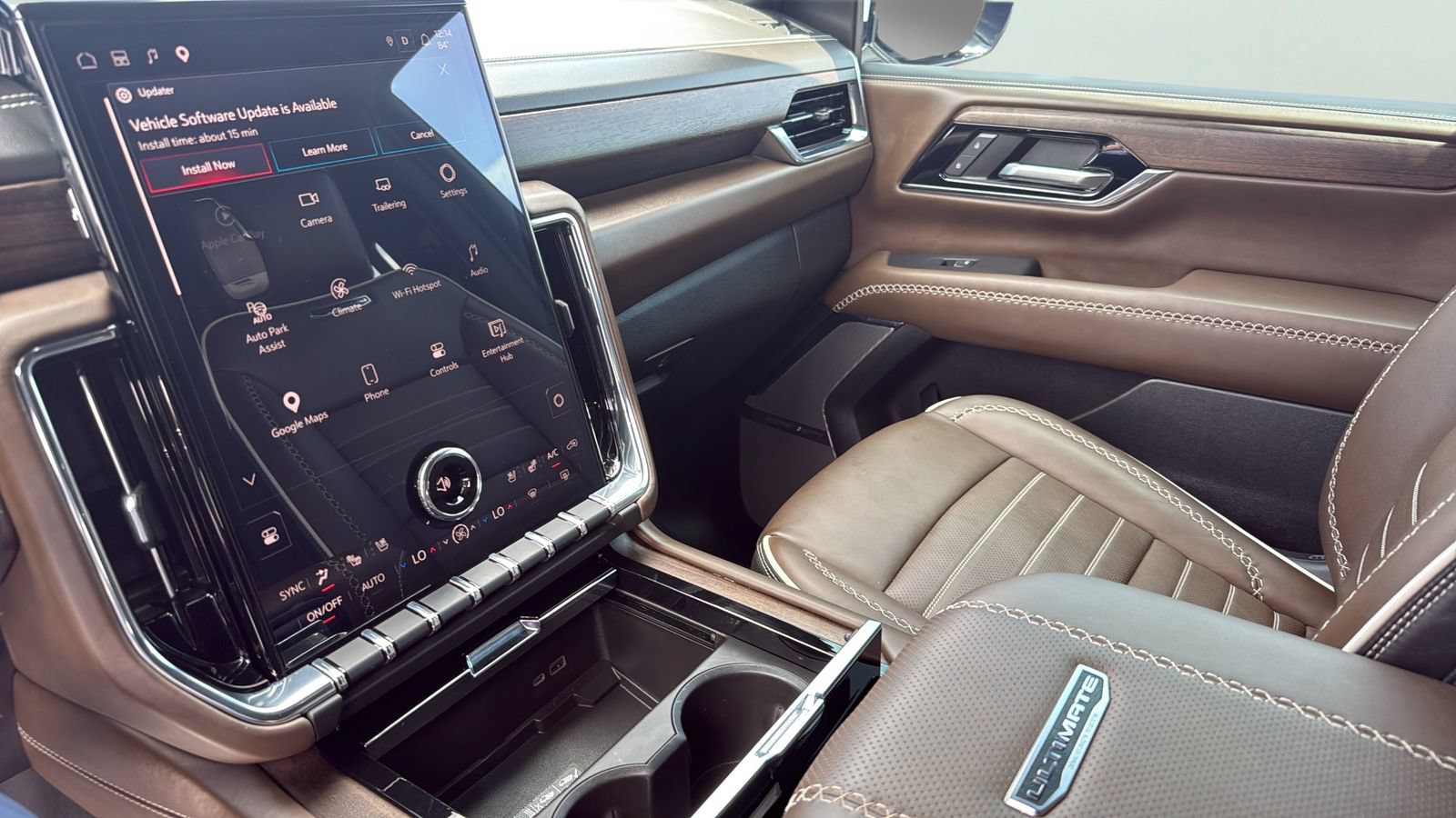 Used 2025 GMC Yukon Denali Ultimate AWD/4WD image 20